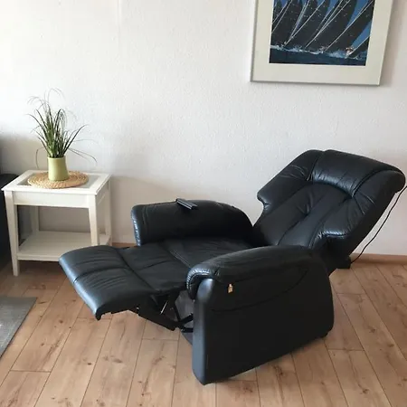 شقة Direkt Am Ryck- Naehe Uni Und Kliniken جرايفسفالد