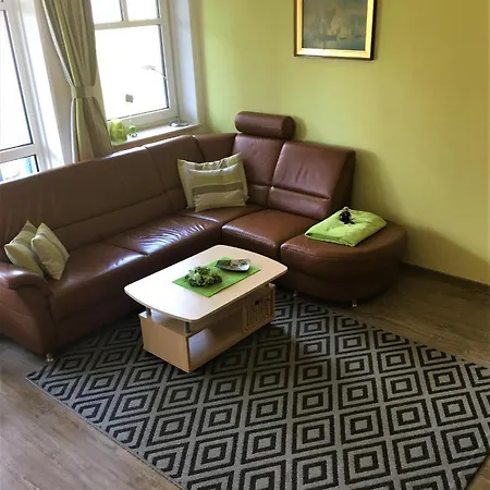 Lägenhet Direkt Am Ryck- Naehe Uni Und Kliniken