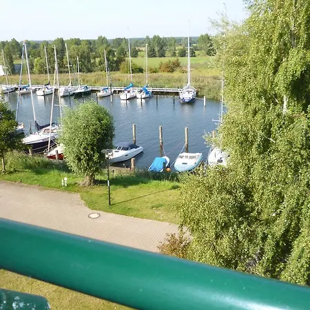 Lägenhet Direkt Am Ryck- Naehe Uni Und Kliniken Greifswald