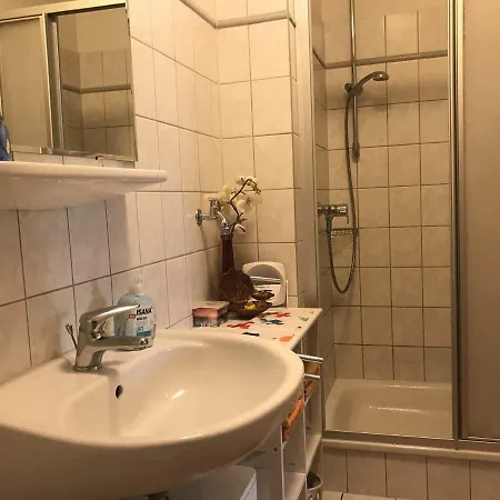 شقة Direkt Am Ryck- Naehe Uni Und Kliniken جرايفسفالد