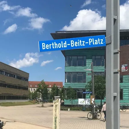Direkt Am Ryck- Naehe Uni Und Kliniken * جرايفسفالد